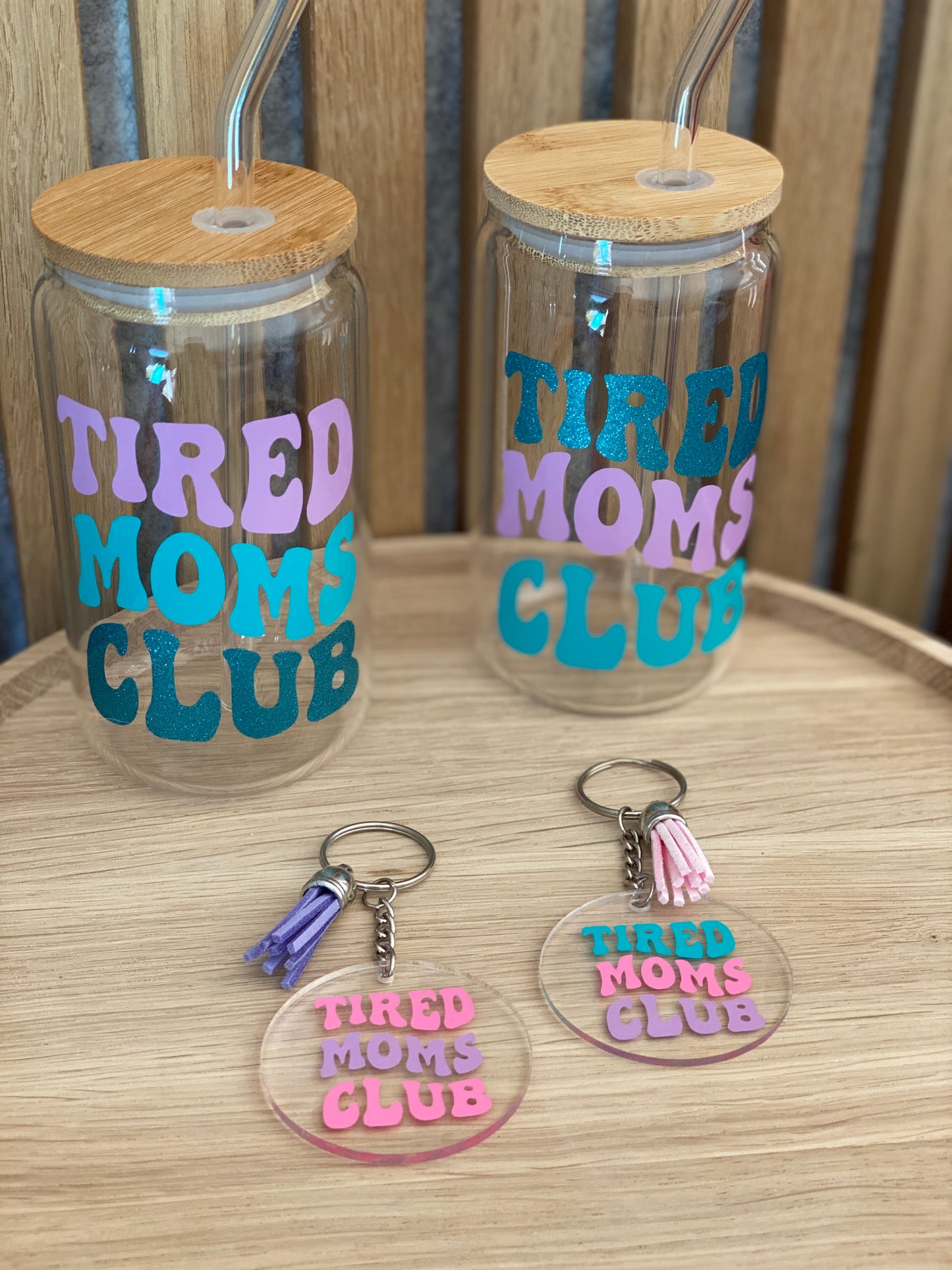 Trinkglas Tired Mom Club