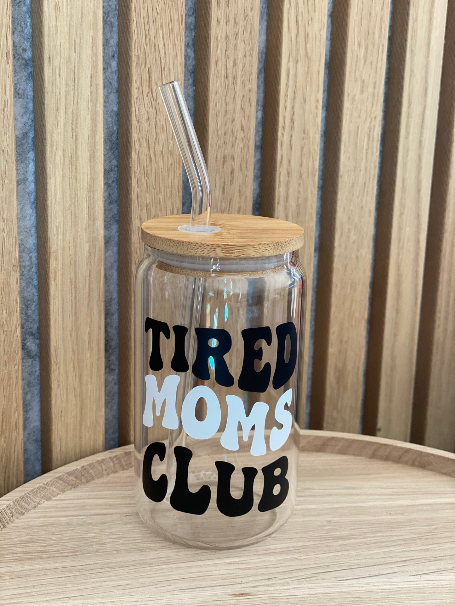 Trinkglas Tired Mom Club